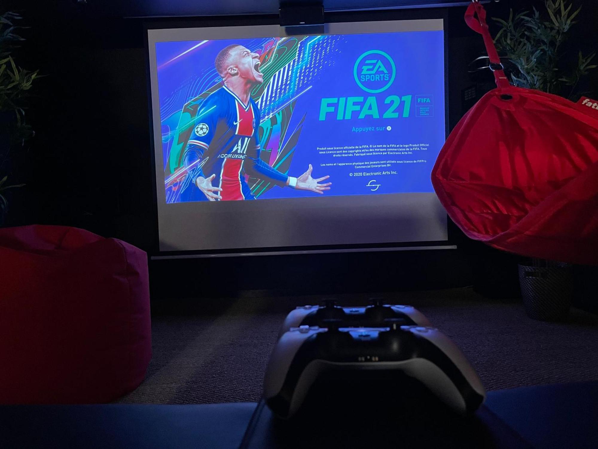 Capsule Cinema - Balneo Home Cinema Playstation 5 Valenciennes Eksteriør bilde